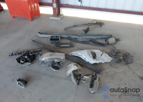 2021 Ram 1500 Laramie 4X4 6'4 Box из США, поврежденный, VIN 1C6SRFRT0MN831562